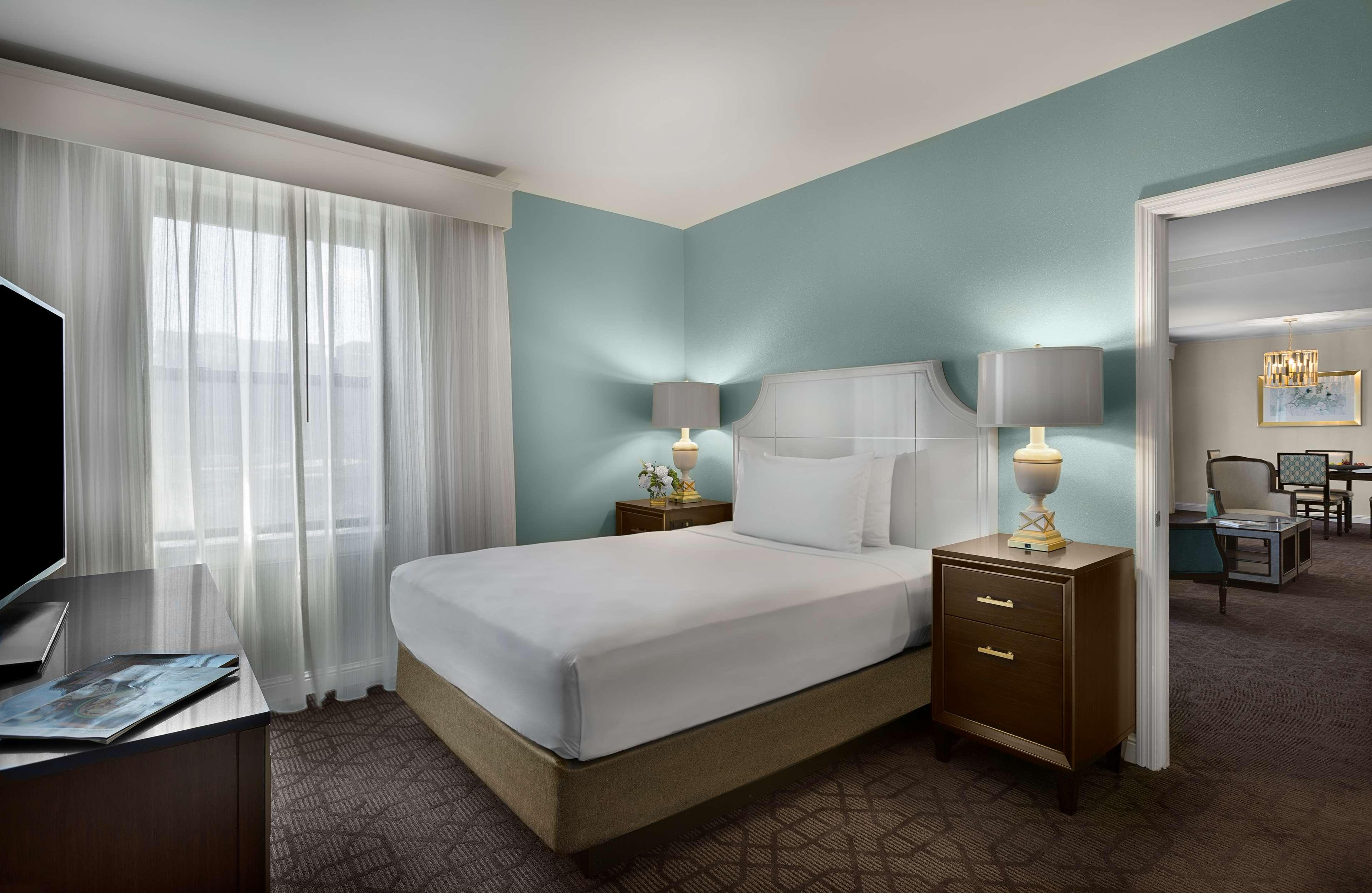 The Royal Sonesta Chase Park Plaza St Louis 4*