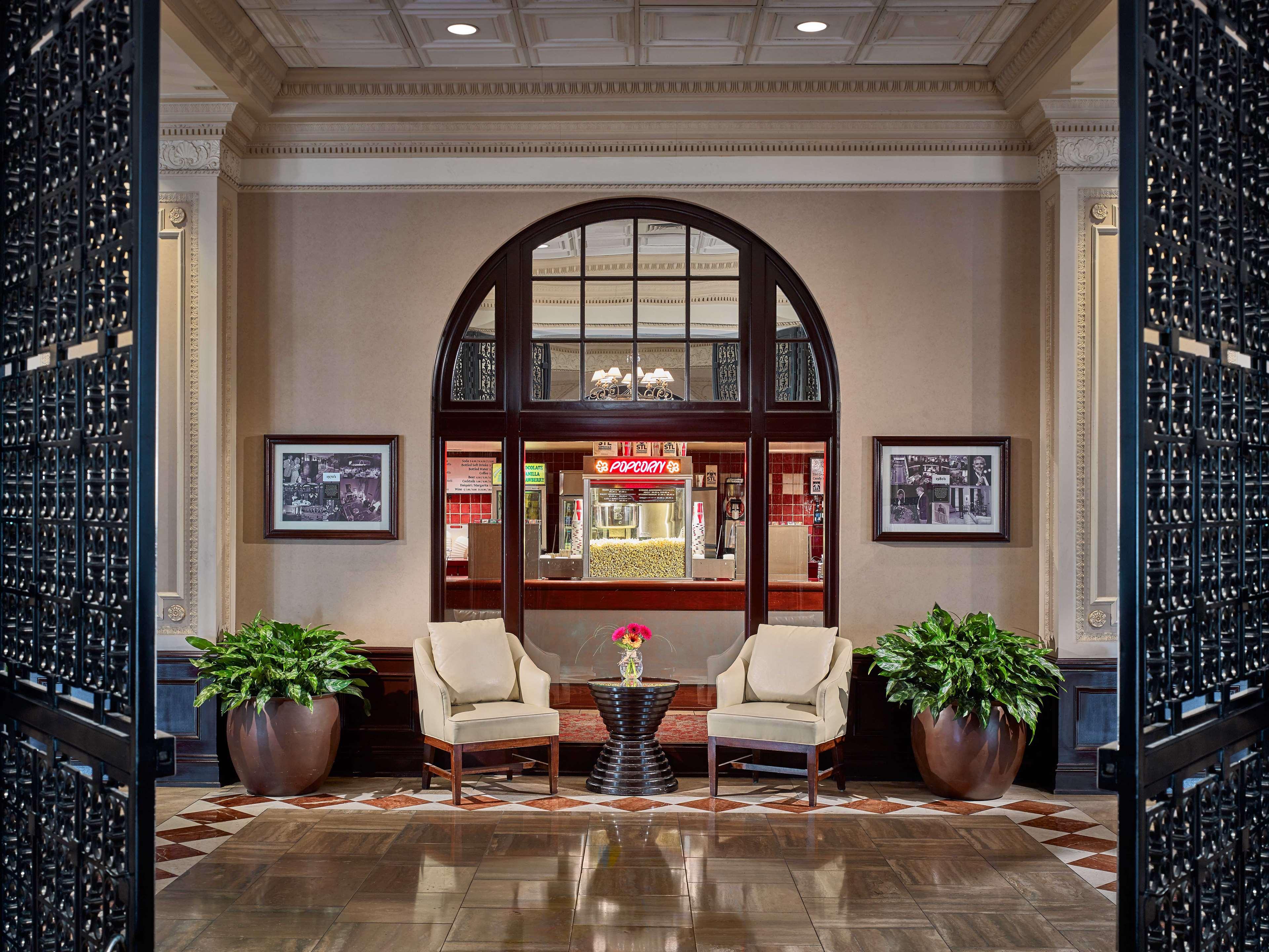 The Royal Sonesta Chase Park Plaza St Louis Hotel 4*